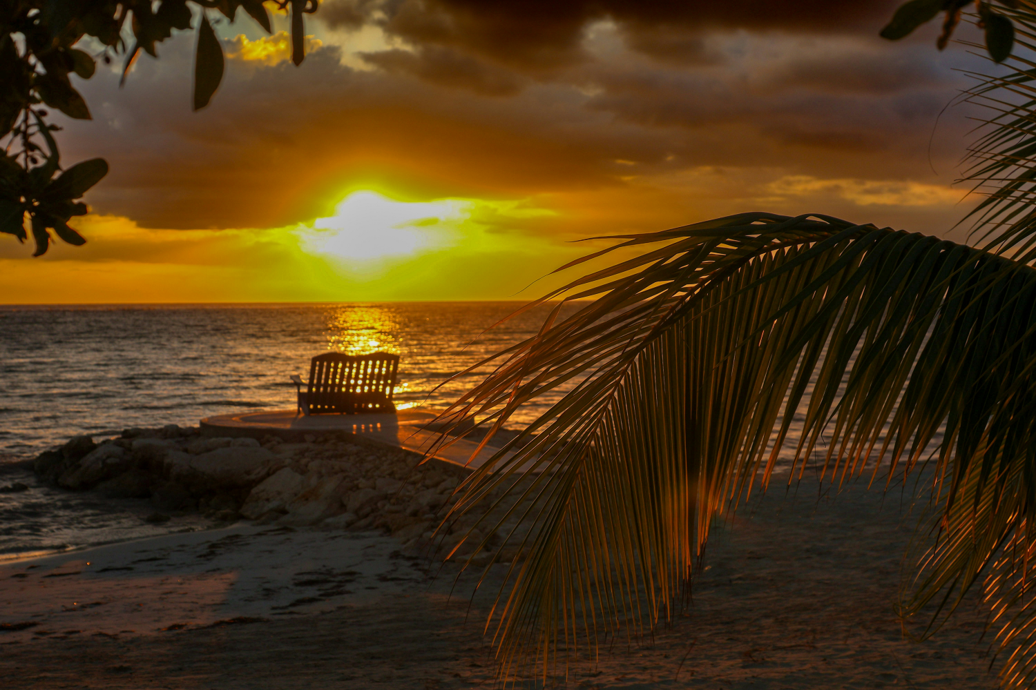 Pay monthly flights to Jamaica from the UK - book with a small deposit and no credit check